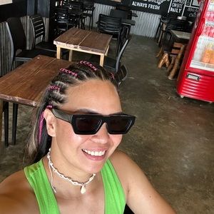 Off white marfa manchester rectangular sunglasses